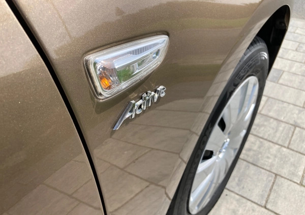 Opel Astra cena 25900 przebieg: 160000, rok produkcji 2013 z Jarocin małe 466